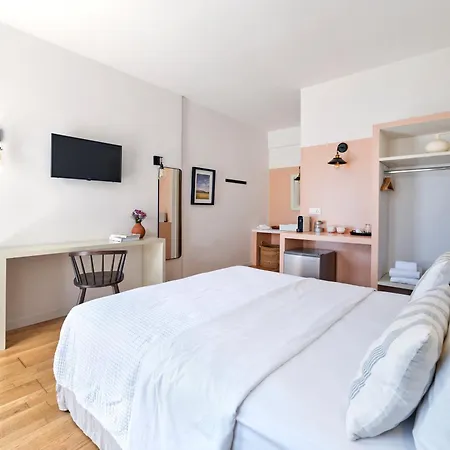 Отель Magoo Логарас