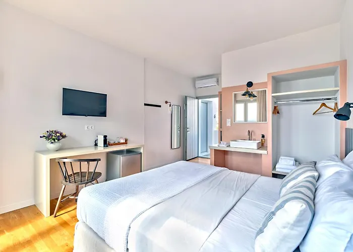 Magoo Отель Логарас