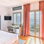 Magoo Hotel