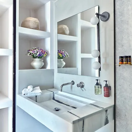 فندق Magoo لوغاراس